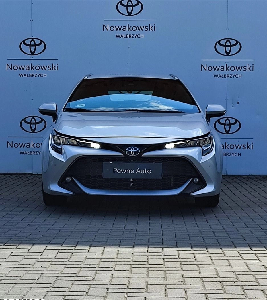 Toyota Corolla cena 85900 przebieg: 88602, rok produkcji 2020 z Wałbrzych małe 254